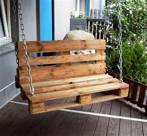 Get started with these projects. 20 Pallet Ideas You Can DIY for Your Home | Columpios de ...