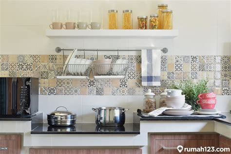 18 Motif Keramik Dapur Minimalis Terbaik, Rumah Auto Mewah! | Rumah123.com