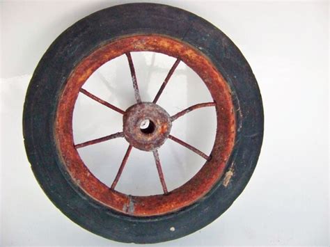 7 Vintage Rubber Wire Spoke Wheel