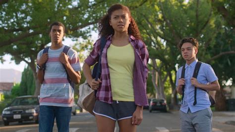 On My Block S01e01 Chapter One Summary Season 1 Episode 1 Guide