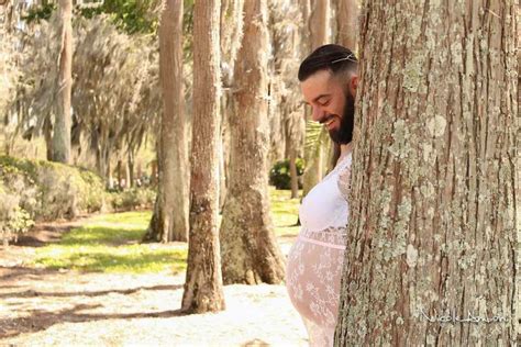 Funny Dads Pose With Partners Bumps For Pregnancy Photos