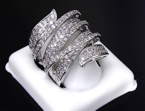 Latest Platinum Rings Jewelry For Women ~ All Fashion Tipz Latest