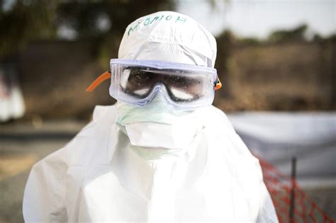 Ebola In Scotland Glasgow Aid Worker Case Confirmed After Return From Sierra Leone Ibtimes
