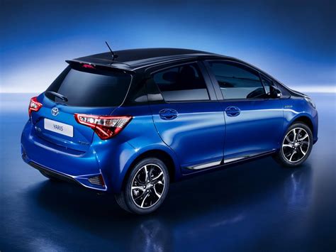 See photos, compare models, get tips, calculate payments, and more. Nuova Toyota Yaris Hybrid, Configuratore e listino prezzi ...