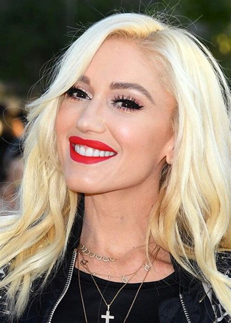 👑📷 That Smile Of Gwen Stefani 💕 Gwen Stefani Makeup Gwen Stefani