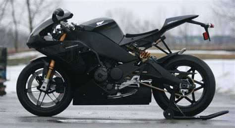 A unique and amazing bike. EBR Motorcycles 1190RS specs - 2012, 2013 - autoevolution