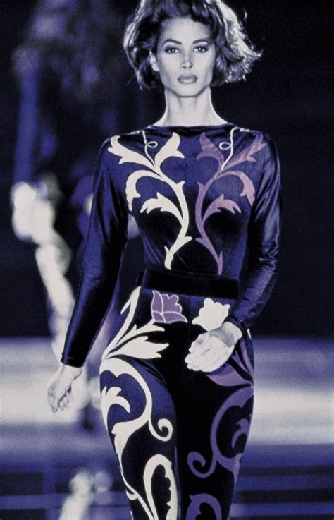 Christy Turlington Gianni Versace Runway Show 1991 Fashion