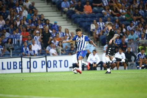 Gabriel Verón estreia com vitória pelo PortoJogada 10 | Últimas