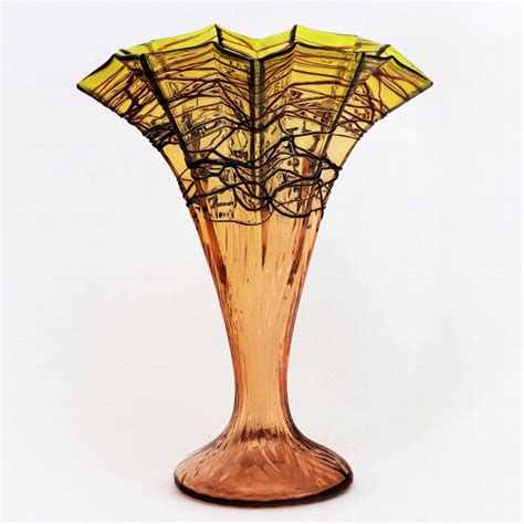 Antique Art Nouveau Kralik Glass Fan Shaped Art Vase C1910 Antiques