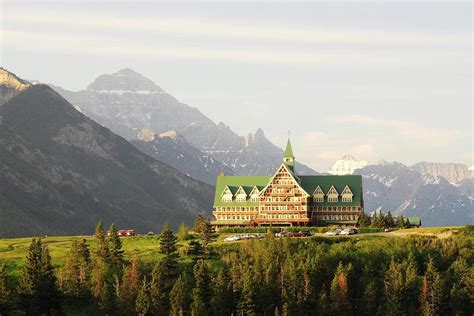 Prince Of Wales Hotel Iconic Accommodation In Waterton Alberta