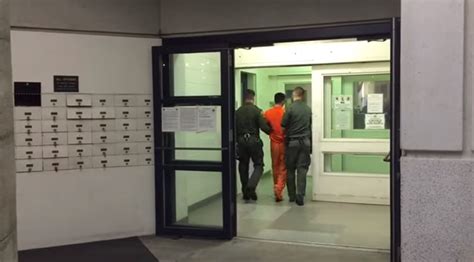 After Days On The Run 2 Escaped Inmates Booked In Orange County Jail