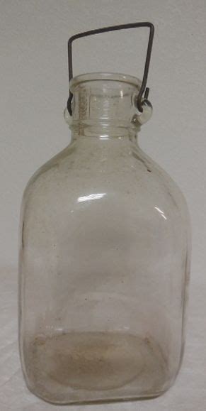 Lot Detail - VINTAGE DURAGLAS MILK JUG WITH METAL HANDLE