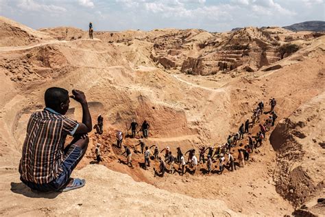 Sapphire Mining In Ilakaka Yeray Menéndez Fotógrafo Profesional