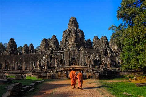 Temple Dangkor Thom Découverte Au Cambodge Cambodia Roads