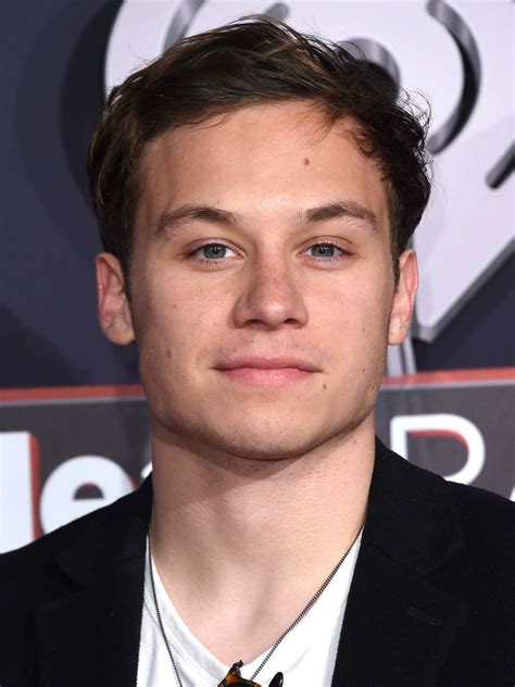 However, due to the death of the franchises's main lead role paul walker, the film became more famous. Finn Cole - SensaCine.com