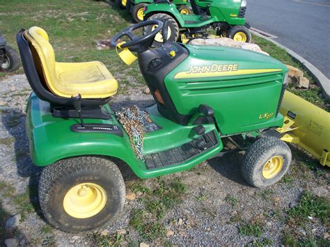 John Deere Lx277 Lawn And Garden And Commercial Mowing John Deere