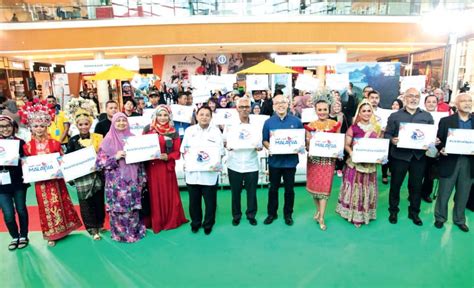 Cakap jepun telah dijemput universiti islam antarabangsa malaysia untuk membuka booth sempena job fair. Tourism Malaysia organises Cuti-cuti Malaysia Travel Fair 2019
