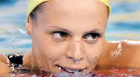 Celebrity Laure Manaudou Sexy Women Swimmer Hot Scandal Foto Video Bugil