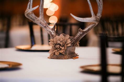 Rustic Antler Wedding Centerpiece - Luxxe Art Photography | Rustic
