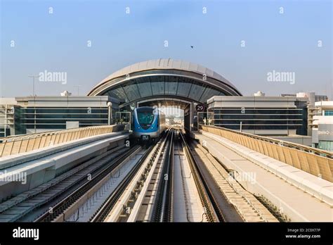 Dubai Metro Railway Stock Photo Alamy