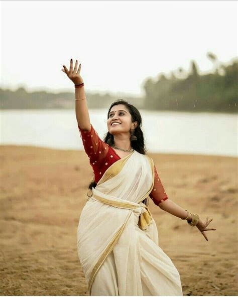 Find images of indian dance. Pin by Meghamalhar on Dance | Indian photoshoot, Indian girls images, Girl photography poses