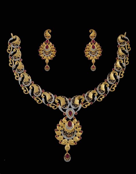 Anuradha Art Jewellery Offers Range Of Fashionable American Diamond