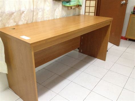 Meja pejabat, pegawai, kerani, eksekutif, mesyuarat, banquet, komputer, ebijidin: Lelong Perabot Pejabat Terpakai Berkualiti ...