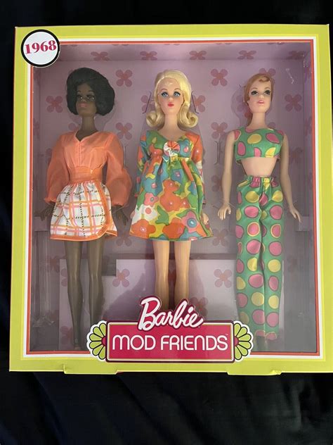 Barbie Mod Friends T Set With 3 Dolls Retro Fashion Looks Christie