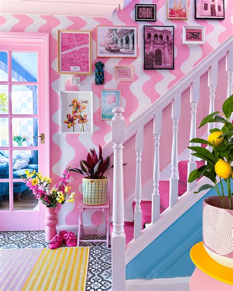 13 Pink Hallway Ideas To Fall In Love With Sleek Chic Uk Home Interiors Blog