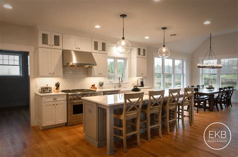 Maybe you would like to learn more about one of these? Waypoint 650F cabinets in Painted Linen and Painted Stone ...
