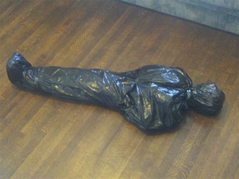 Dead Body Used As Halloween Decoration The Cake Boutique