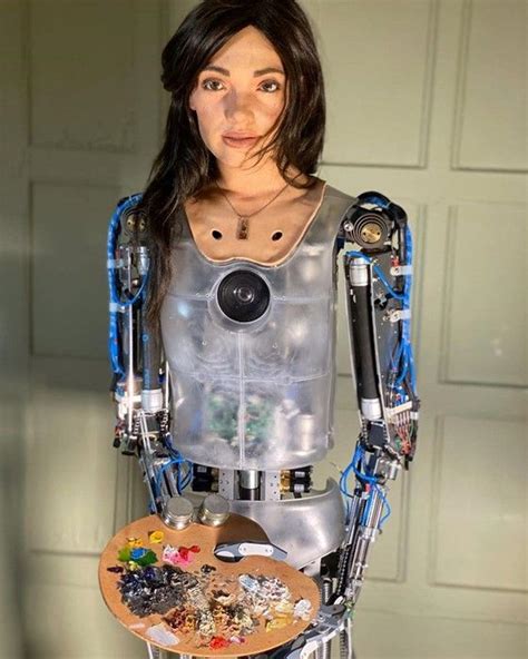 Meet Ai Da The Worlds First AI Artist Who Is Almost Human