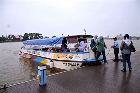Pihak indah water konsortium akan mengemaskini iklan dari masa kesemasa oleh itu setiap jawatan yang dipamerkan di laman sesawang yang telah kami berikan dibawah anda boleh memohonnya. Payang 'Water Taxi' Tawar Pakej Susuri Sungai Terengganu ...