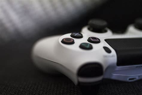 Ps4 controller pictures download free images on unsplash. HD wallpaper: closeup of white Sony PS4 controller, basel ...