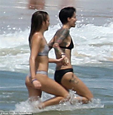Ruby Rose And Girlfriend Harley Gusman Struggle To Keep Their Hands Off Each Other Daily Mail