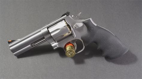 Smith And Wesson Model 686 ‘plus The Ultimate 357 Magnum Revolver Gun
