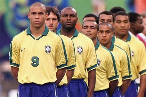 pin de normann schougaard em brasilianske fodboldspiller seleção brasileira de futebol