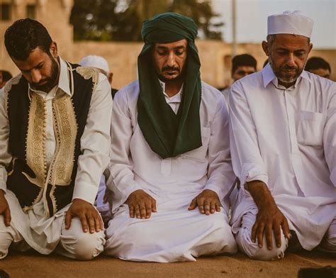Traditional Libyan People Vlrengbr