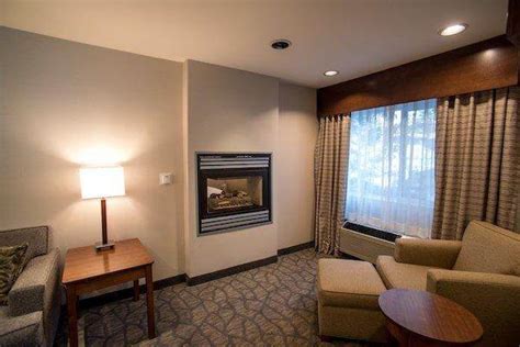 Holiday Inn Express South Lake Tahoe Lake Tahoe Hotels Undercover