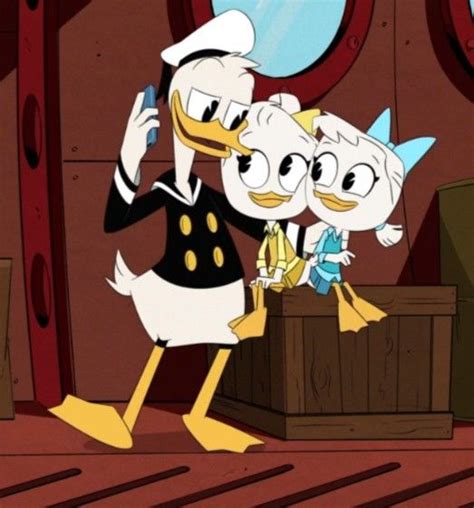 Pin By гречка On ꧁ducktales 2017 Утиные истории 2017꧂ In 2021