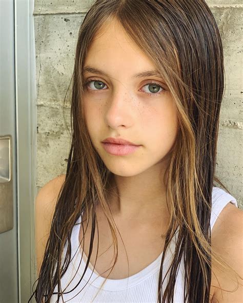 Maisie De Krassel Model Instagram Beautiful