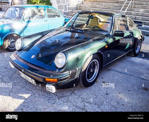 Porsche 911 Sc Hi Res Stock Photography And Images Alamy