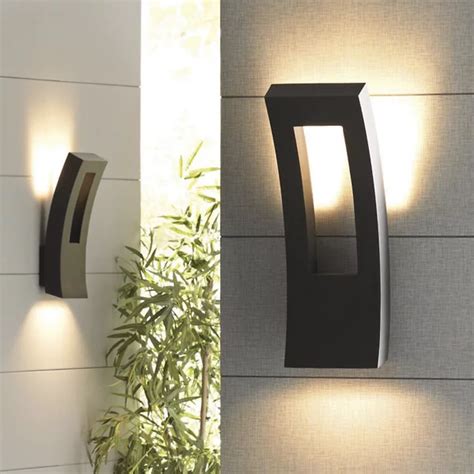 Dawn Indooroutdoor Led Wall Sconce By Modern Forms At