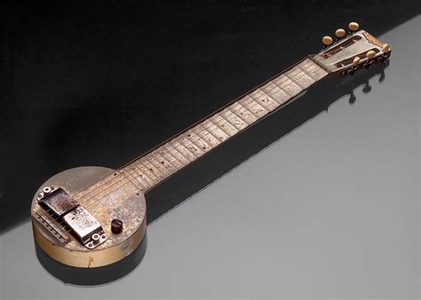 Rickenbacker Frying Pan Lapsteel guitar - U.S.A. - 1931 | All