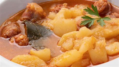 Patatas a la riojana - Receta de Karlos Arguiñano en ...