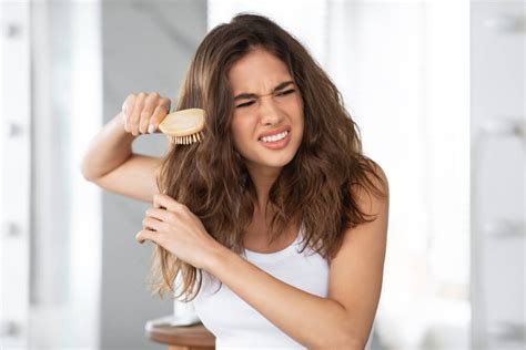 How To Deal With Hair Tangles Herstyler