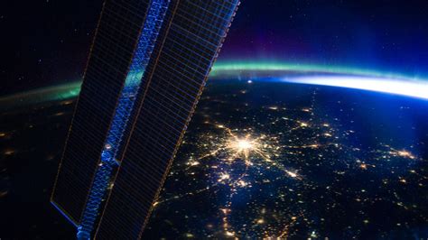 Earth From Space Iss Time Lapse In 4k I Found This Video On Youtube