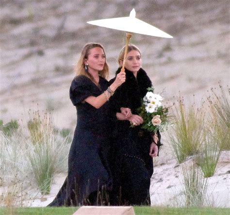 Mary Kate Olsen Wedding Mary Kate Olsen Emerges With Twin Ashley For