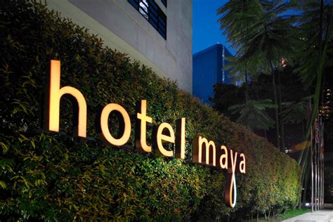 Konuklar, hotel maya kuala lumpur konaklamaları süresince concierge ve oda servisi hizmetlerine erişebilir. Hotel Maya