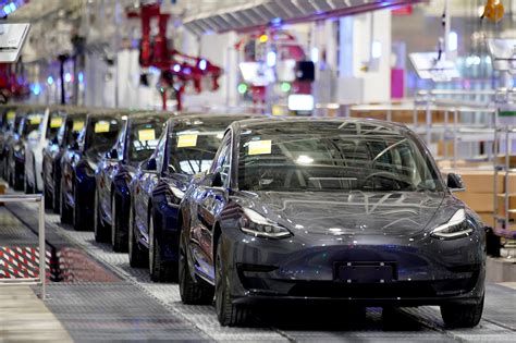 Tesla Recalls More Than 475000 Model 3 And Model S Vehicles Techstory